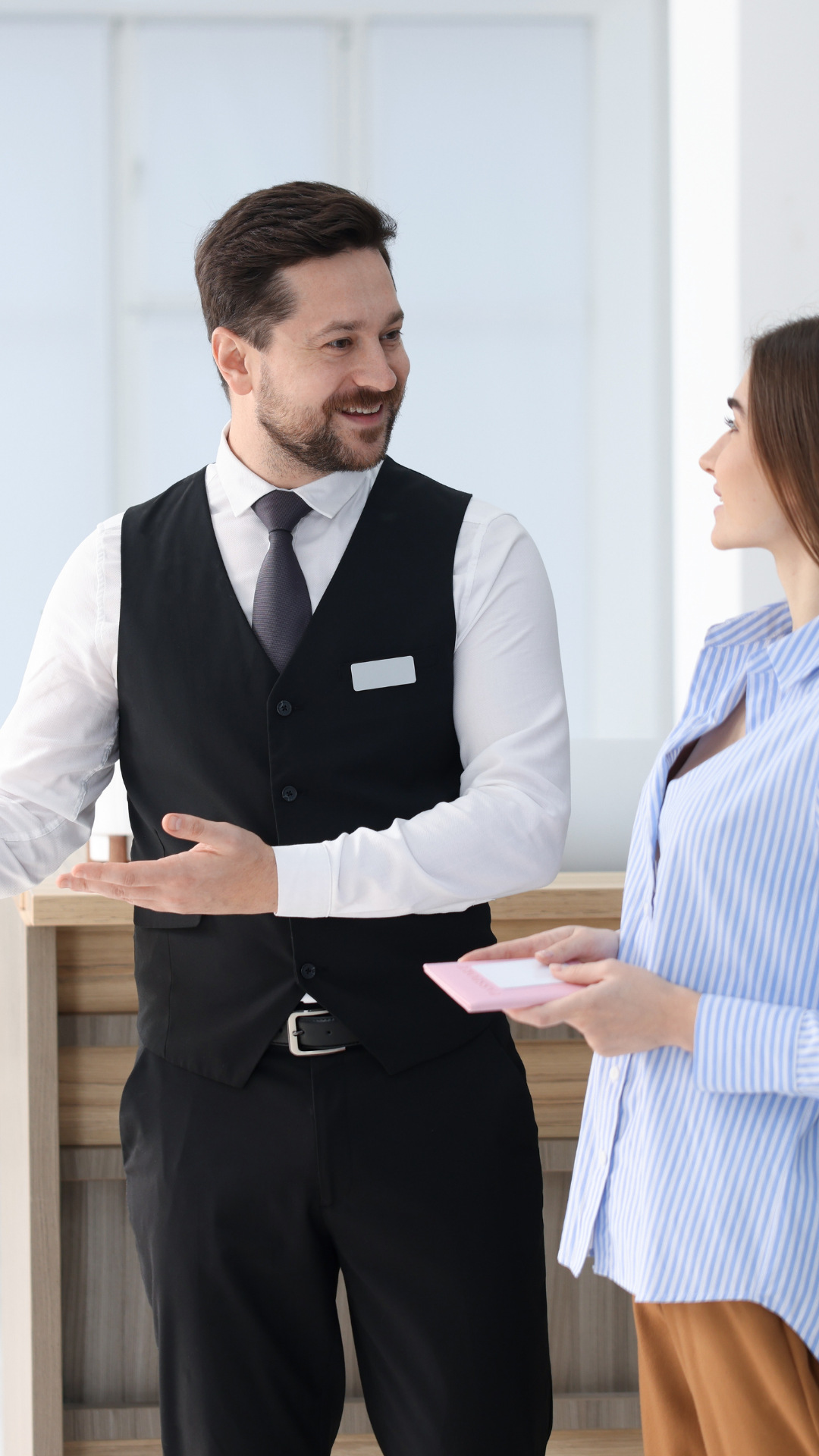 Réceptionniste hôtellerie et hôtellerie de plein air